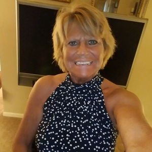 Meet your Posher, Cora